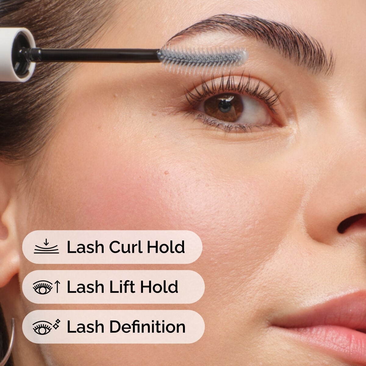 lash-curl-finisher-x6 ord-lash-curl-finisher-model-application-with-benefits.jpg